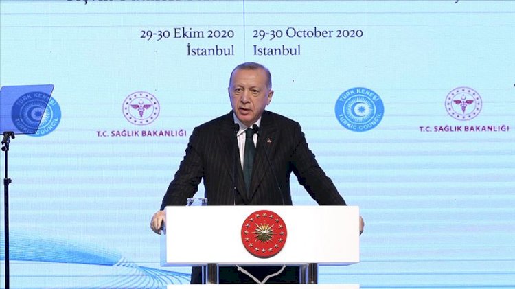 Enkaz altındakileri kurtarma çalışmaları sürerken Erdoğan yine 3 çocuk istedi