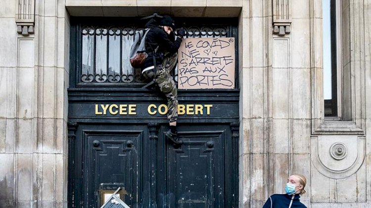 Fransa'da liseliler eylemde