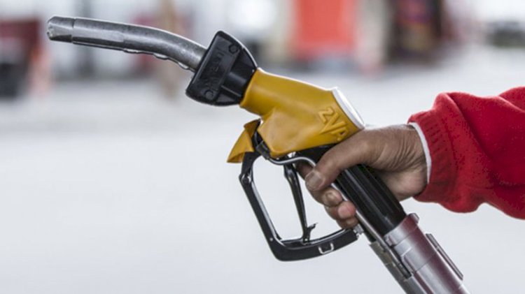 Benzine yine zam geliyor