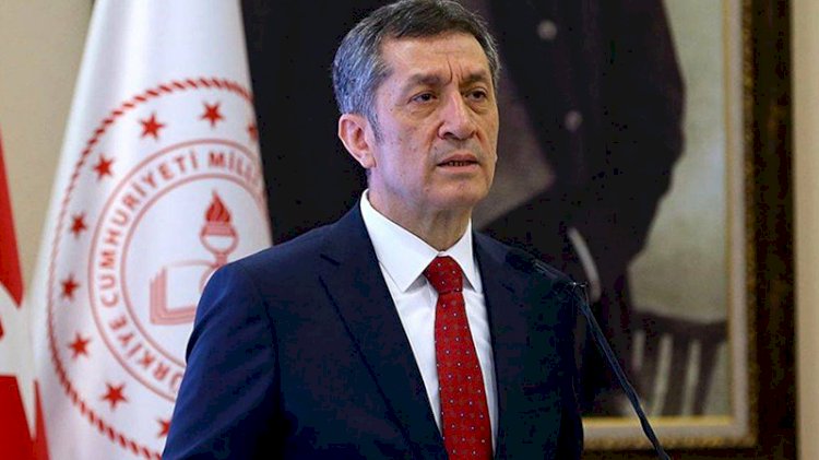 Bakan Selçuk'tan 'Müfettişlik içimde kalmış' paylaşımı