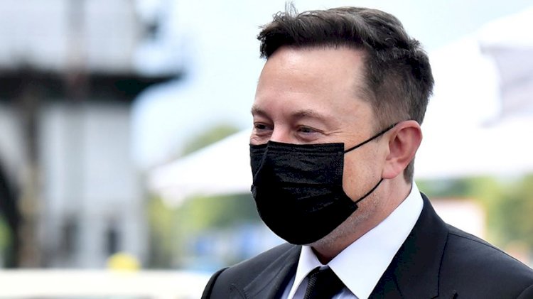 Elon Musk: Büyük olasılıkla orta seviyede Kovid-19’um