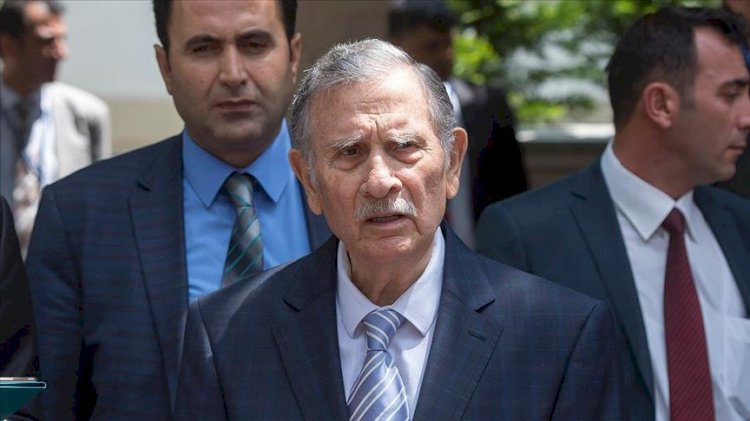 Eski başbakanlardan Yıldırım Akbulut hastaneye kaldırıldı