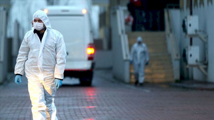 Türkiye’de koronavirüs alarmı: ‘Çok büyük bir dalga geliyor’