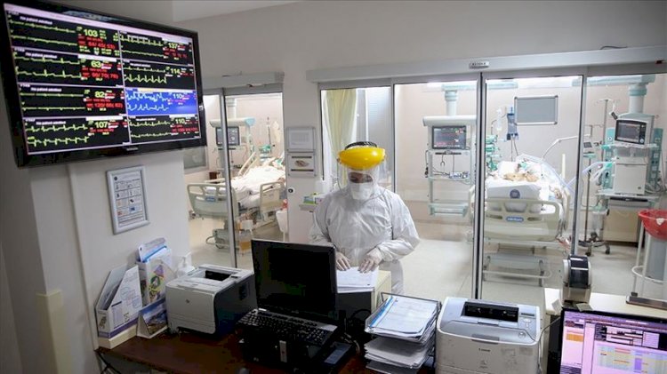 Doktor iki korona hastasını öldürdü
