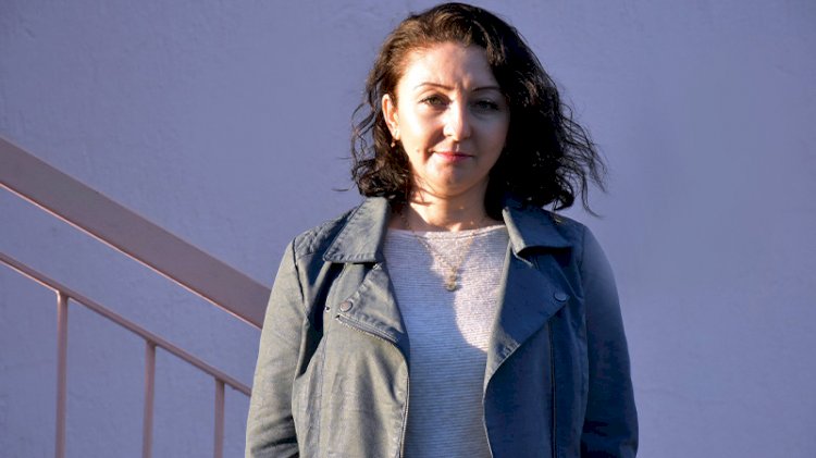 Koronavirüsü yenen öğretmen, gözyaşları içinde öğrencilere seslendi