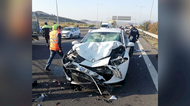 Sürücüden özür dilemek için otomobilinden indi, arkasındaki aracın çarpmasıyla öldü