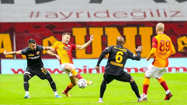 Galatasaray evinde Kayserispor'a takıldı