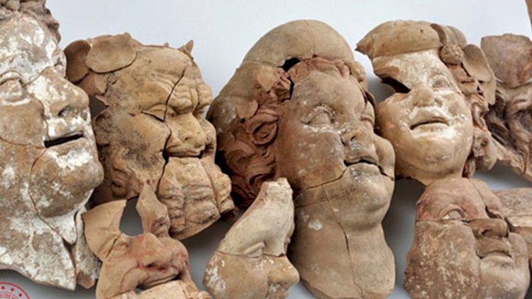 2 bin 100 yıllık büst ve masklar bulundu