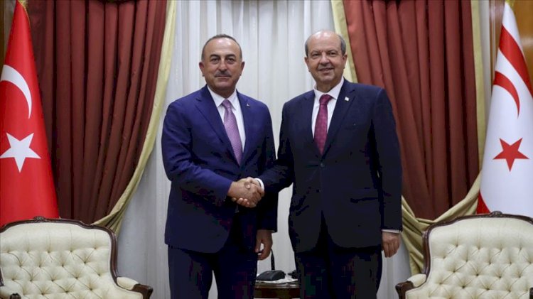 Mevlüt Çavuşoğlu Ersin Tatar ile görüştü