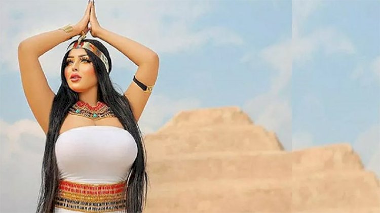 Mısır’da fotoğrafçı piramitin önünde çektiği fotoğraf nedeniyle gözaltına alındı