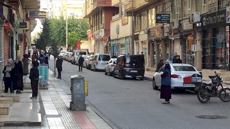 Valilikten depremzedelere ‘soygun’ uyarısı