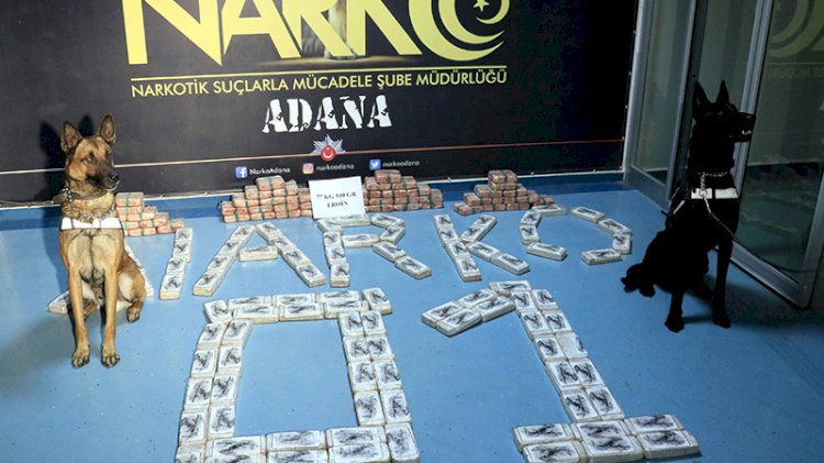 77 kilo eroin ele geçirildi; Paketlerin üzerindeki sembollerinin anlamı araştırılıyor