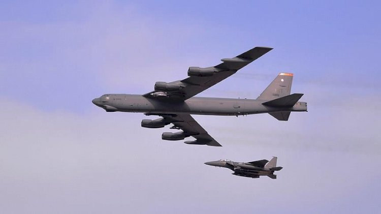 ABD ateşle oynuyor: Nükleer uçaklarını uçurdular