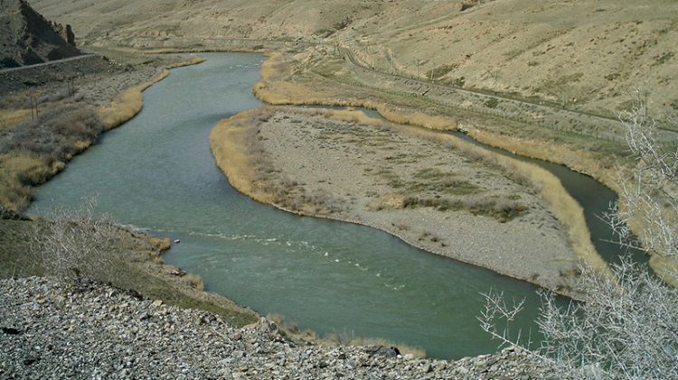 Aras Nehri: Türklüğün kendi tarihi ile imtihanı