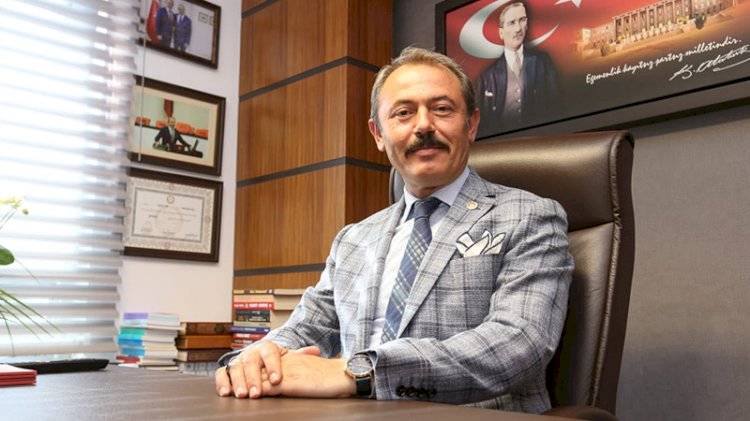 AKP'li vekil: Kuru ekmek yiyorlarsa aç değiller