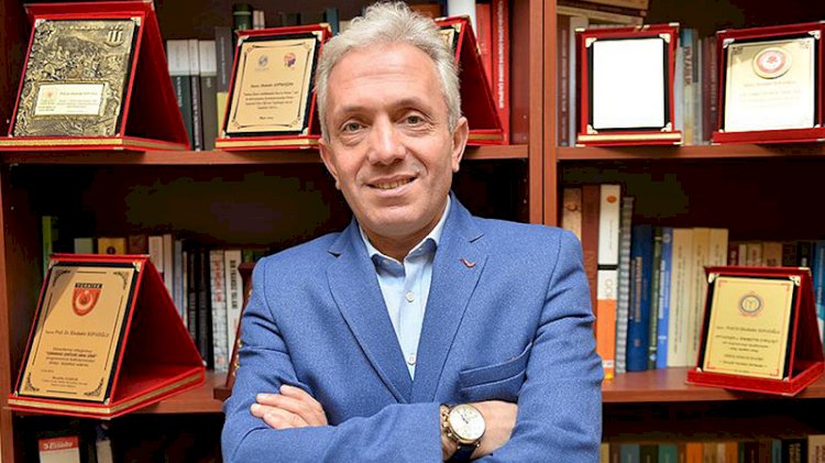 Kafaya bak! Prof. Dr. Sofuoğlu Akit TV'de üniversiteler için 'fuhuş evi' dedi