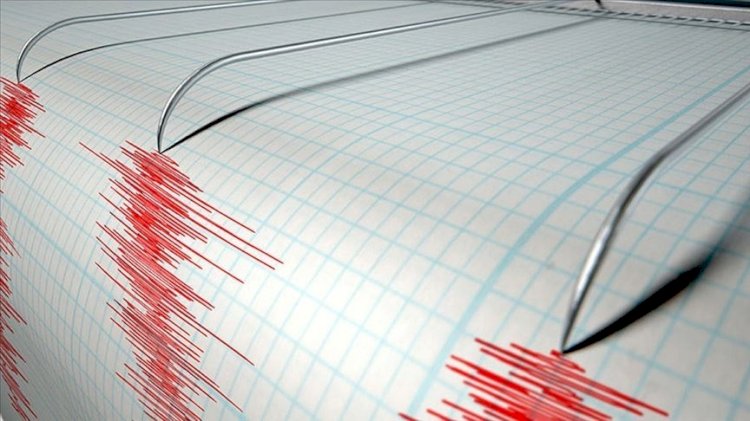 Ege'de deprem
