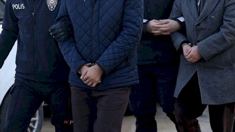 Valilikten 'çıplak arama' açıklaması