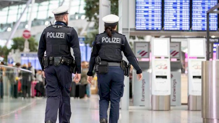 'Türk generali ziyaret edeceğim' dedi... Alman polisi 'sahte general'i uçurtmadı