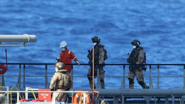 Alman komutan Türk gemisine kanunsuz baskını anlattı
