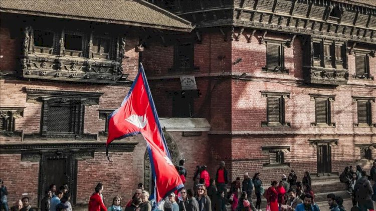 Nepal Komünist Partisi'nde ihtilaf...Parlamento feshedildi