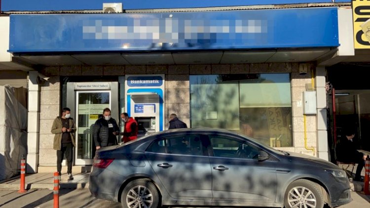 Sivas'ta bankanın parasıyla Ukrayna'ya kaçtı