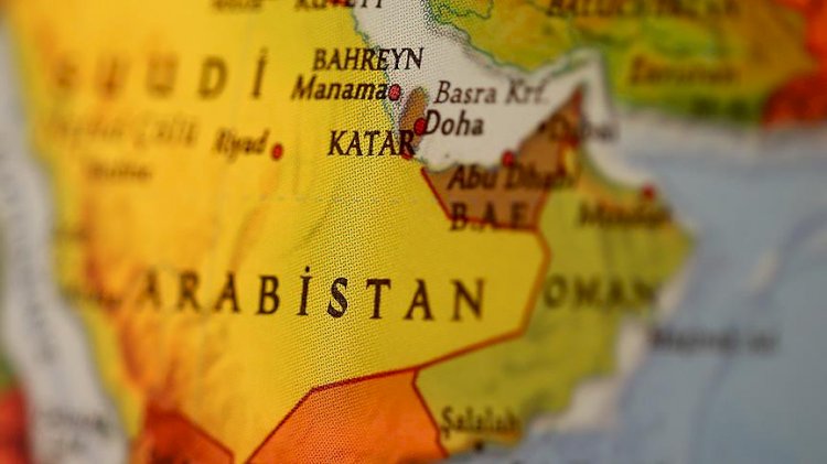 Katar ve Suudi Arabistan sınır konusunda anlaştı
