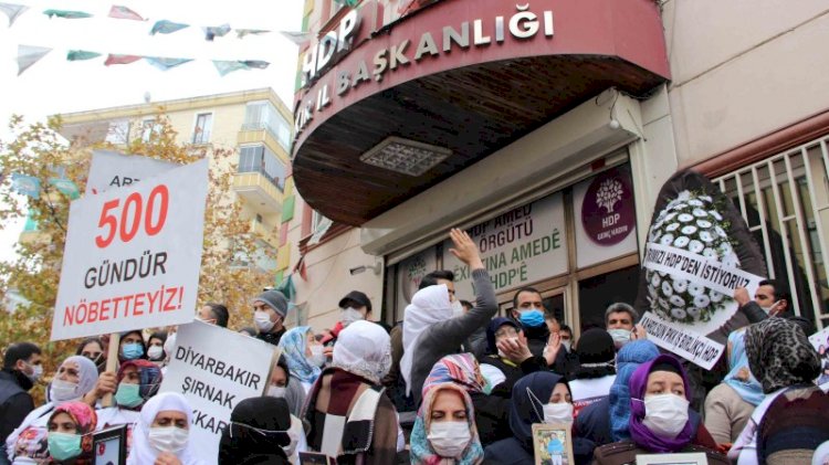 Diyarbakır anneleri 500 gündür direniyor!