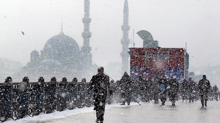 Meteoroloji'den İstanbul'a yoğun kar yağışı uyarısı