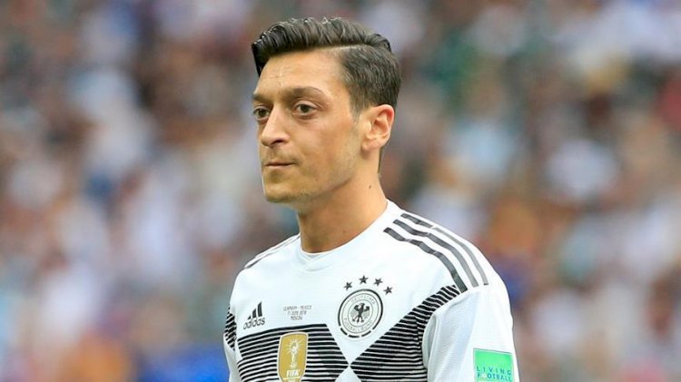 Mesut Özil, Fenerbahçe için imzaya geliyor