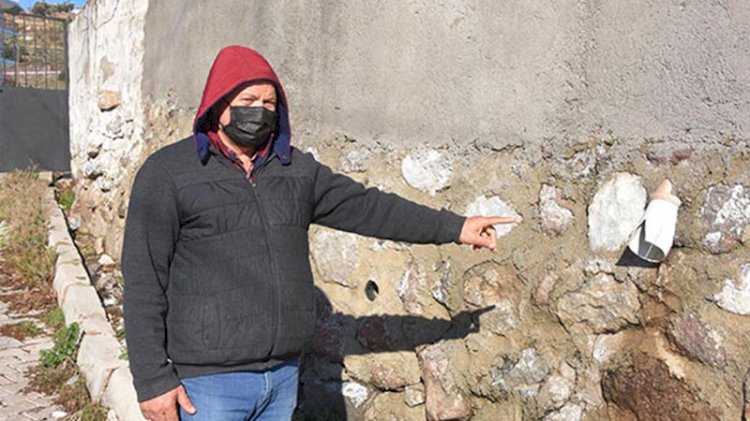 Kanalizasyon olmayan 3 sokakta atık sular sokağa akıyor