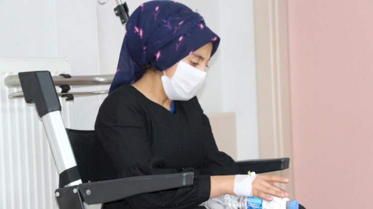 Hapşırma krizinden hastanelik oldu