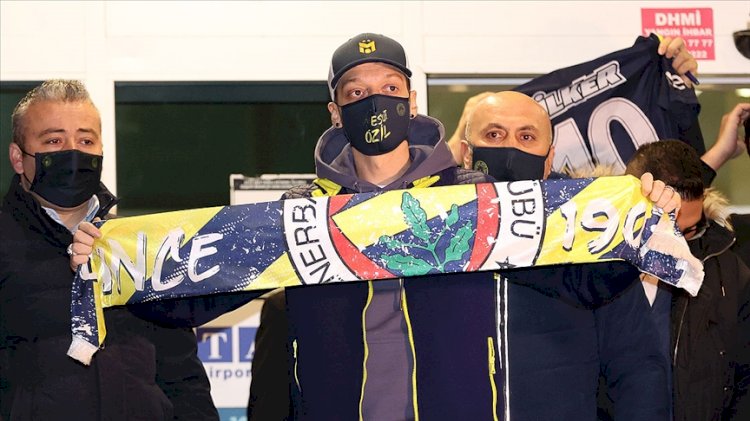 Fenerbahçe, Mesut Özil transferini açıkladı