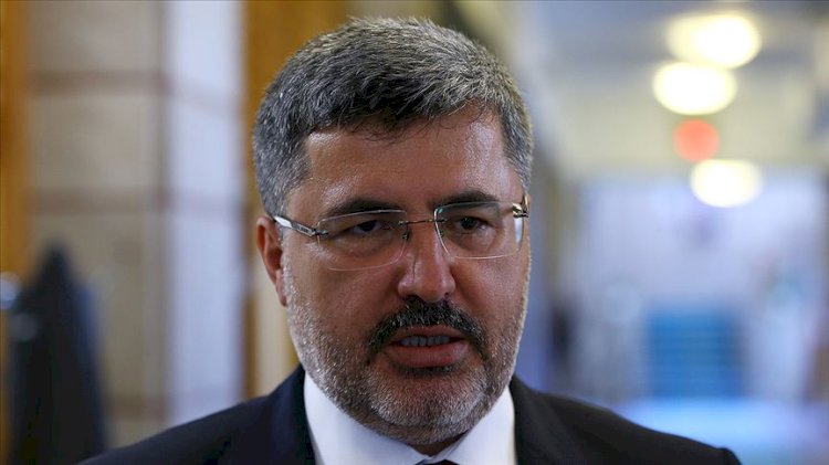 AKP'li Özkaya: Yurtların içine oda yapsak üniversiteli gençler okurken evlenseler