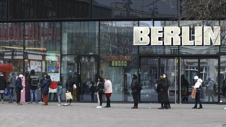 Alman bankası 10 bin çalışanı işten çıkaracak