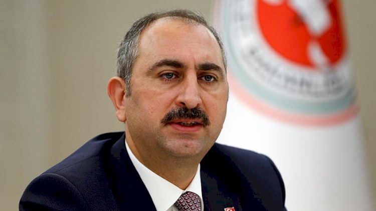 Amirallere operasyon... Abdülhamit Gül'den açıklama