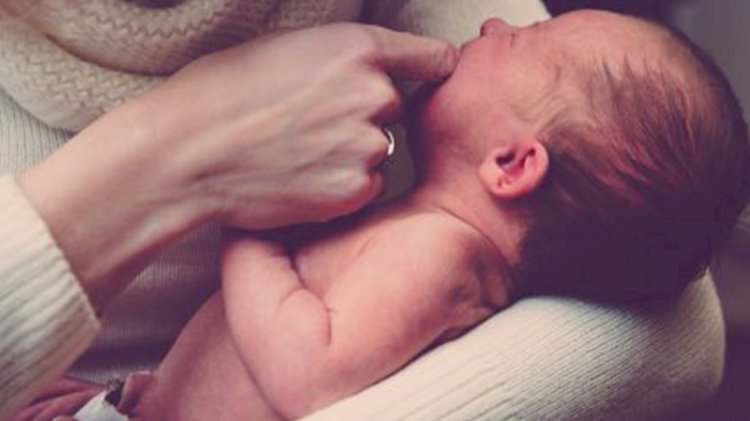 Bebek ziyaretine geldi, 37 kişiye koronavirüs bulaştırdı