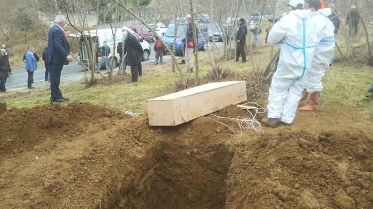 Cenazeler karıştı... Koronadan ölen kişiyi teşhise gidenler karantinaya alındı