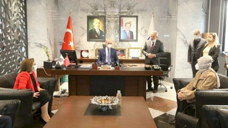 Numan Kurtulmuş'tan tepki çeken fotoğrafa açıklama