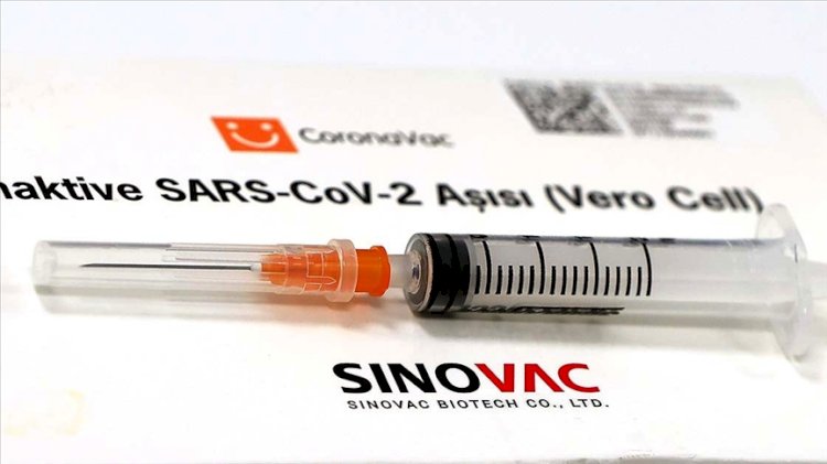İki doz Sinovac aşısı olanlar için üçüncü doz tarihi değişti