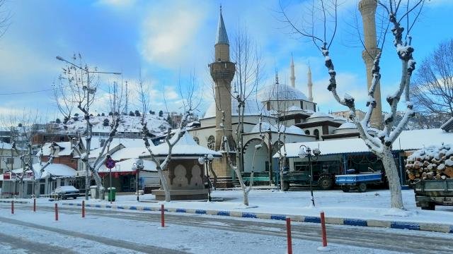 O ilde bazı ilçeler 5 yıl sonra 'kar' gördü