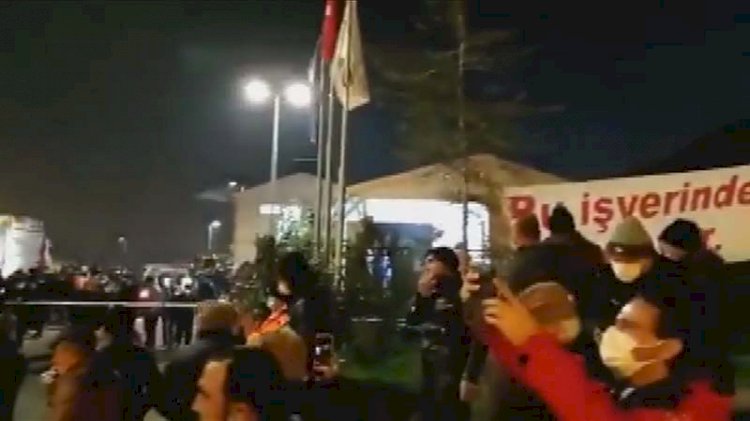 Maltepe Belediyesi'nde işçiler greve başladı