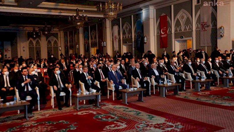 Parti Genel Başkanları Necmettin Erbakan anmasında buluştu