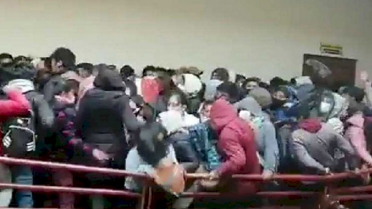 Üniversitede facia! 7 öğrenci hayatını kaybetti