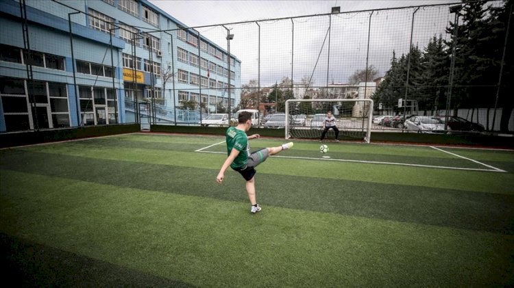 Halı saha tutkunları çıldırdı: O ilde rezervasyon yoğunluğu yaşanıyor