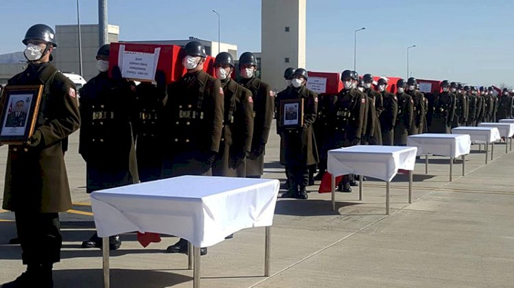 Bitlis şehitlerimiz için Elazığ'da tören
