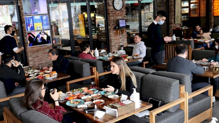 Bilim Kurulu üyesi uyardı: Virüs startta bekliyor