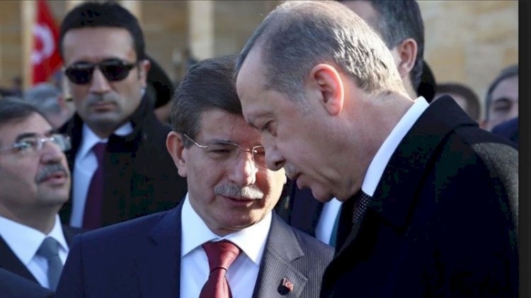 Erdoğan ile Davutoğlu Andımız'da buluştu!