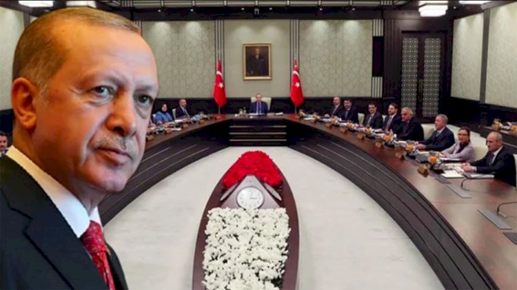 Normalleşmede yeni adımlar için gözler Kabine'de