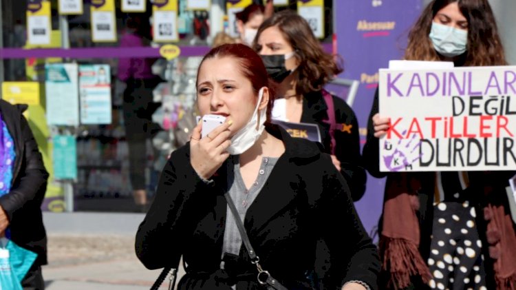 Kadınların basın açıklaması karıştı: Erkekler bu kadar kötü mü!